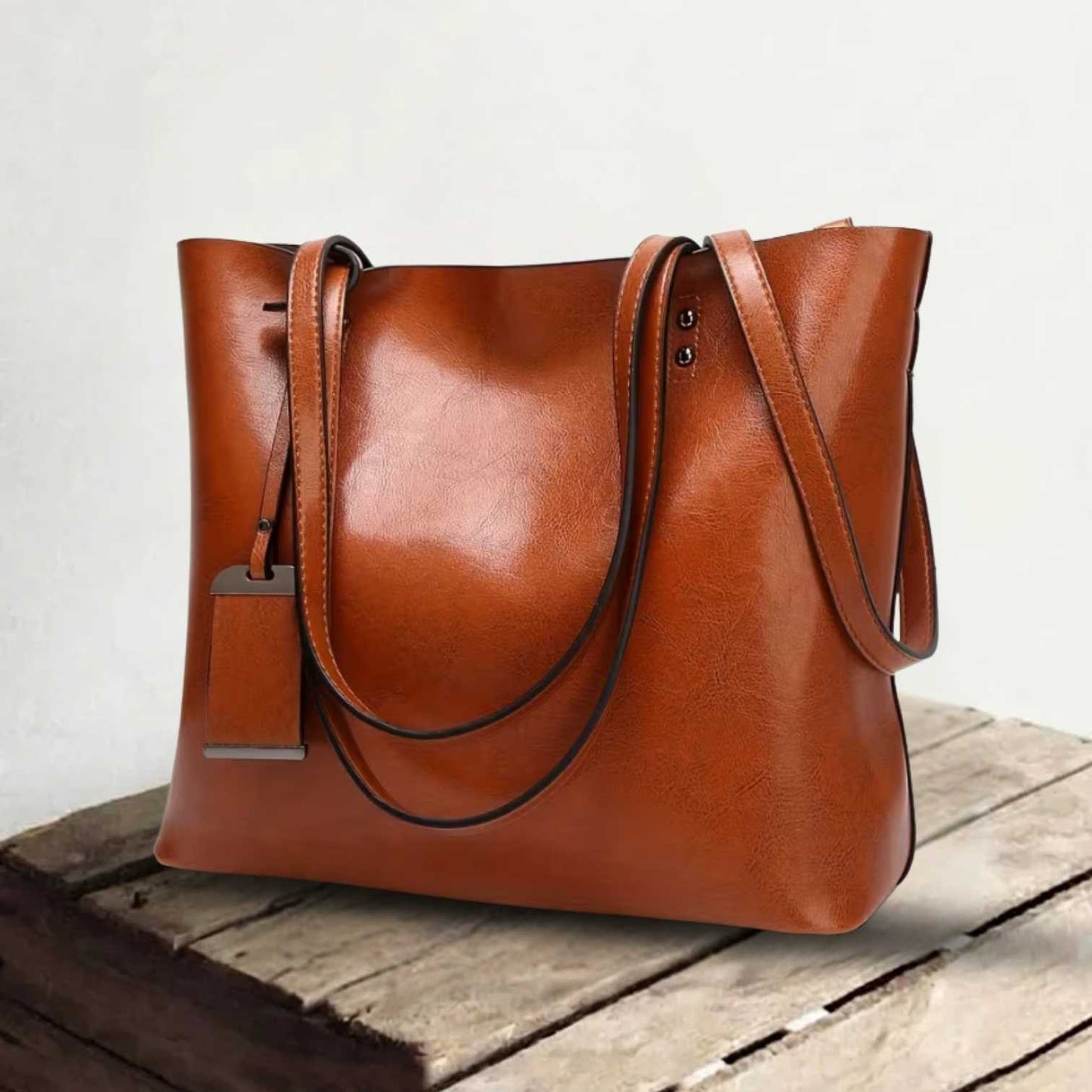 Mira | Laptop mee, handen vrij — Ruime Leren Tote